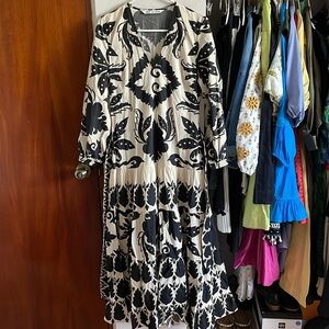 Zara Maxi Dress Belted Abstract Floral Size XS